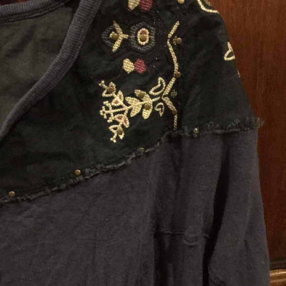 Free People too - Picture 4 of 5